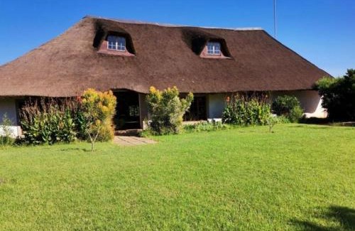 Mahikeng Bed & Breakfast | Monakaladi Gardens Function Venue and Homestead