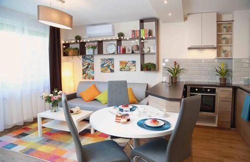 Mosonmagyarovar Apartment | Monarchia Apartman Sunny