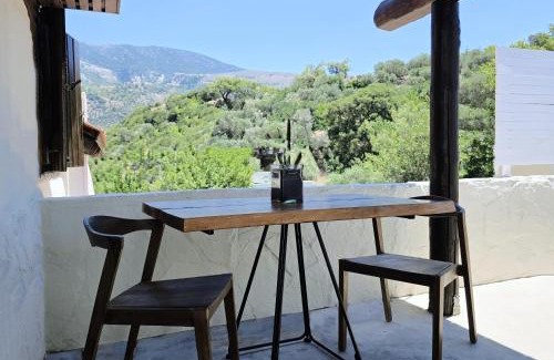 Moni Hotel | Monastery Estate Guesthouse