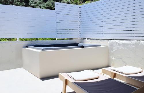 Moni Hotel | Monastery Estate Guesthouse