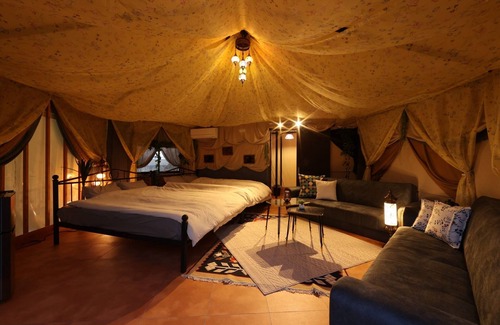 Ichinomiya RV Rental | Monday to Thursday Gorgeous glamping tent/Ichinomiya City Aichi