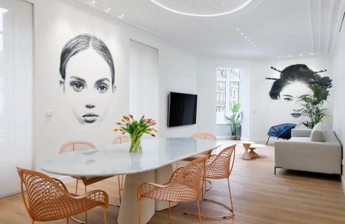 San Sebastian Centro Apartment | Mondrian new, ac, design lovers, near La Concha