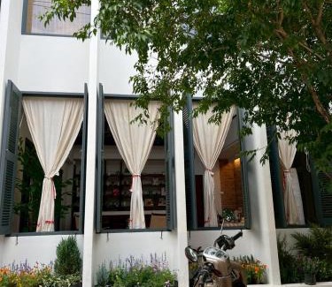 Su Thep House | Mong Mori Villa Chiang Mai มงโมริ วิลล่า เชียงใหม่