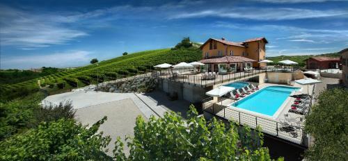 Castellinaldo House | Mongalletto