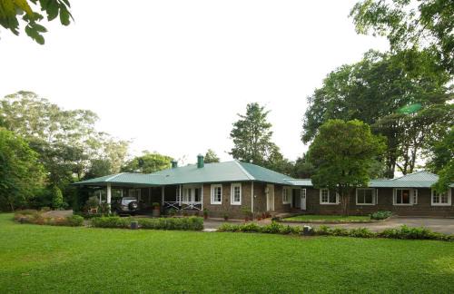Valparai Villa | Monica Garden Bungalow