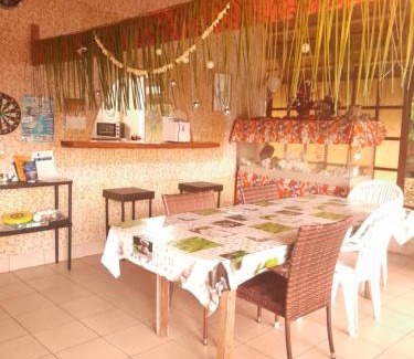 Rangiroa Bed & Breakfast | Monita villa Tiputa