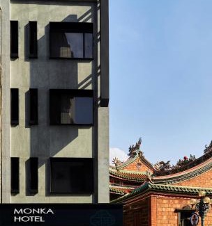 Wanhua Hotel | Monka Hotel