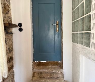 Zia House | Monolithos House