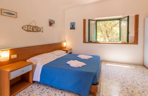 Vulcanello Apartment | Monolocale 2 Vulcano on Sea Shore, Lipari, Italy