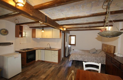 Cansano Apartment | Monolocale rustico