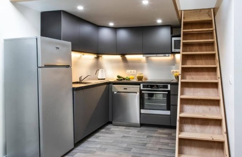Allevard Apartment | Mont blanc 7 rooms Clim Pking