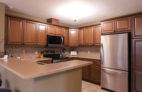 Saint-Faustin-Lac-Carre Apartment | Mont Blanc Hotel & Condos