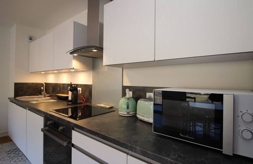 Mont-Dore Apartment | Mont-Dore: Beautiful 1BR with WIFI, terrace and parking