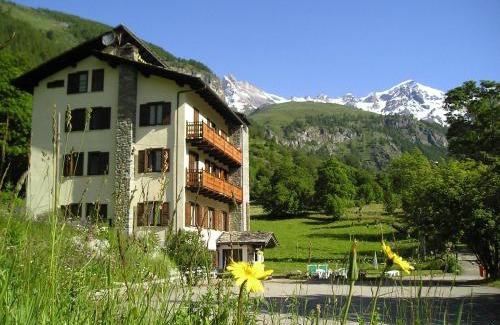 Ollomont Hotel | Mont Gelé