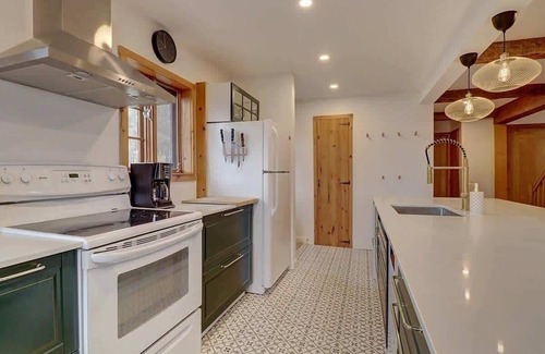 Mansonville Ski Chalet | Mont Owl's Head - Spa - Jayview