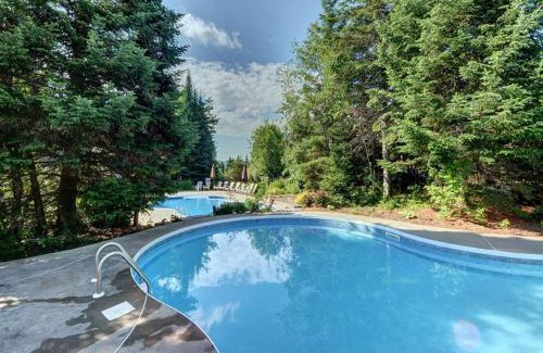 Mont-Tremblant House | Mont Tremblant Bliss - Luxury Ski-Golf Retreat by Instant Suites