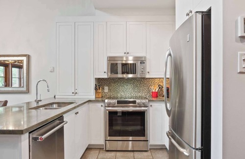 Versant Soleil Condo | Mont-Tremblant - Le Toboggan - Etoile du Matin 1520-13