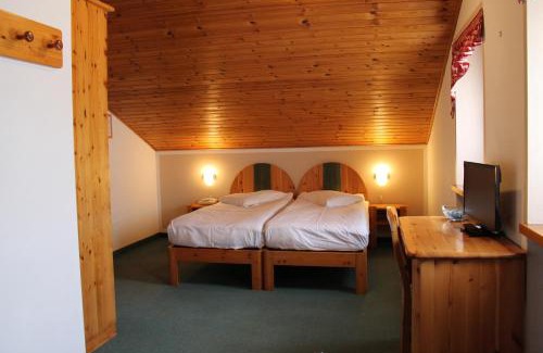 Saint-Oyen Hotel | Mont Velan Chambres & Restaurant