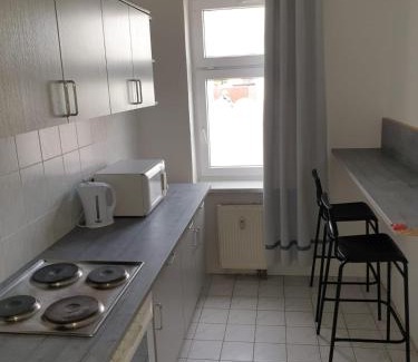 Deuben Apartment | Montage