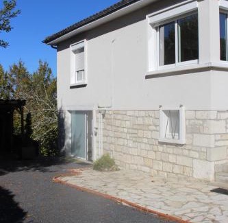 Montcuq House | Montcuq, maison avec vue sur la Tour, classé 3*