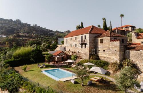 Pacos de Gaiolo Villa | MONTD'OR Azenha - by RowdHouses