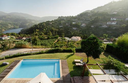 Pacos de Gaiolo Villa | MONTD'OR Azenha - by RowdHouses