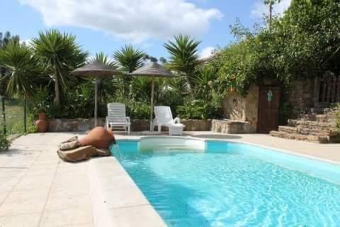 Sao Barnabe House | Monte Abaixo