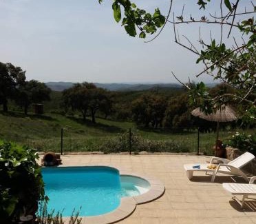 Sao Barnabe House | Monte Abaixo