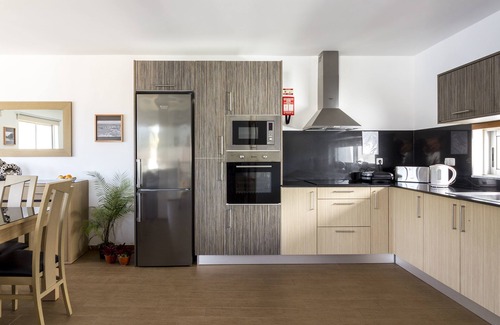 Horta House | Monte da Guia Alojamento Local