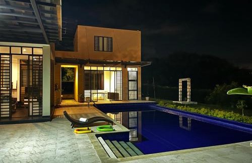 Anapoima Villa | Monte Escondido-Condominio Campestres Altos de Komulá - Anapoima