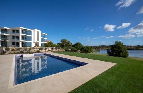 Vila Nova De Cacela Apartment | Monte Rei 3 bed Penthouse Apt