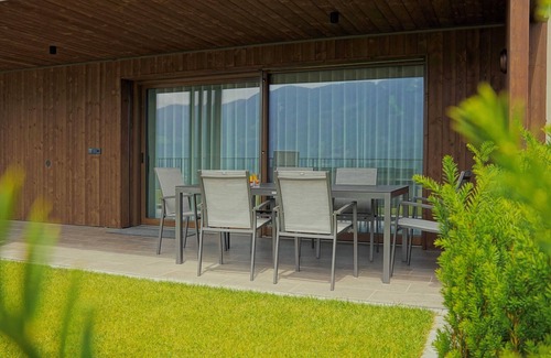 Perca Apartment | Monte Sole Suite, South Tyrol (with garden and sauna)