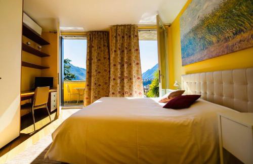 Lecco House | Montebello Lake