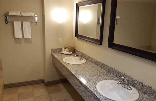 York University Heights Hotel | Montecassino Hotel and Event Venue