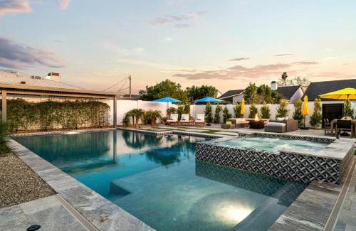 Arcadia Lite House | Montecito Luxe Home - 3-Villa Retreat with Pool Courtyard