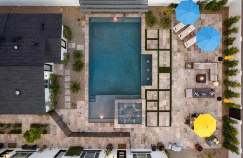 Arcadia Lite House | Montecito Luxe Home - 3-Villa Retreat with Pool Courtyard