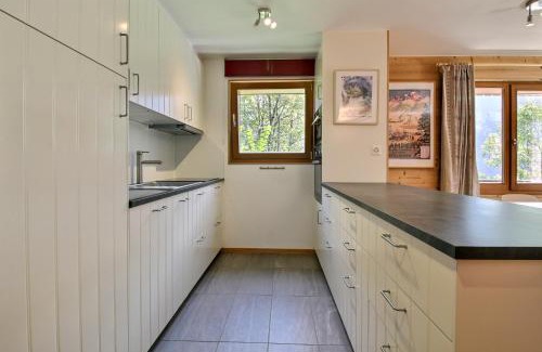 Champery Apartment | Monteilly C26 Next To Cable Car