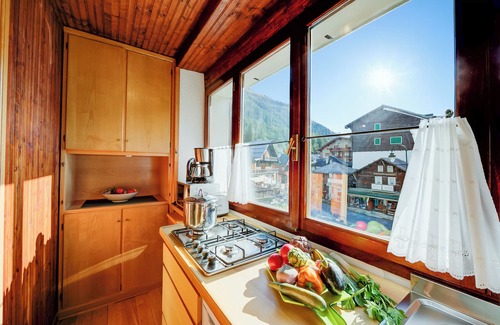 Staffa Apartment | Monterosa Cozy Apartment 200m From Ski