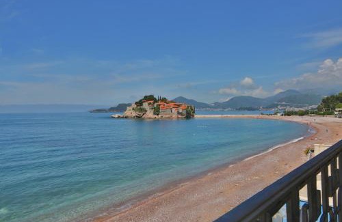 Sveti Stefan Apartment | Montesan Luxury Apartments Sveti Stefan