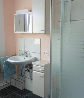Steffenberg Apartment | Monteur - Ferienwohnung - Marburg-Biedenkopf - Steffenberg - Erdgeschoss mit Balkon