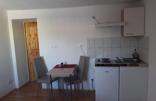 Neukirch House | Monteurhotel B27