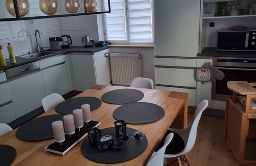 Frickenhausen a. Main House | Monteursunterkunft für bis zu 10 Personen in Frickenhausen bei Ochsenfurt