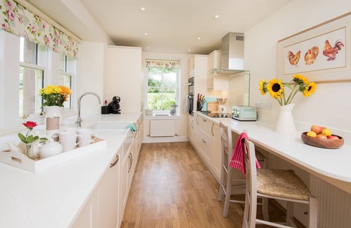 Jedburgh House | MONTEVIOT STABLES WEST - woodland trails and inspirational gardens, 4 bedroom