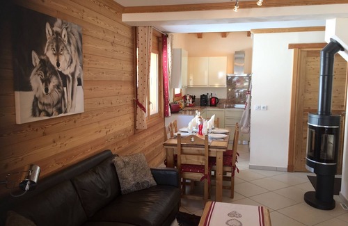 Montgenevre Apartment | MONTGENEVRE 4-room duplex apartment on the top floor, at the foot of the ski slopes