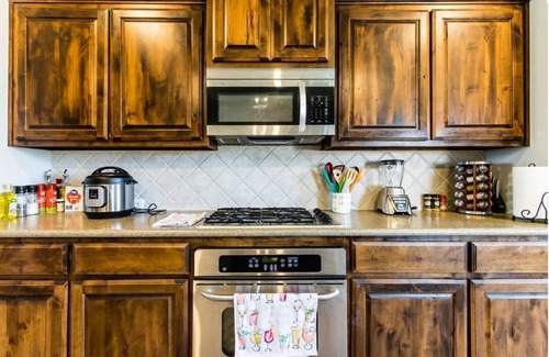 Little Elm House | Monthly Extended Stay Frisco ISD 2816 Sqft 4 Bd 3.5 Ba
