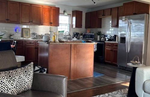 Lancaster House | Monthly furnished house, fenced pet friendly, 2 bedroom 1 bath, garage w/remote