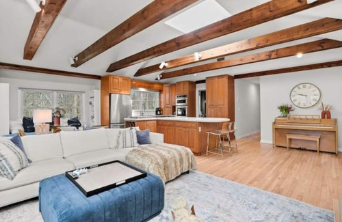 Westport House | Monthly Rental-4 Bedroom Colonial in Westport, CT