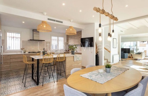 Passeig Maritim Villa | Monthly Rental in Sitges Walking Distance to the Beach