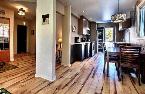 Longue-Pointe Apartment | Monthly Rental Only