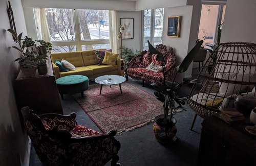 Sandy Hill Condo | Monthly Spacious 2BR Furnished Apartment in Sandy Hill - AC+WIFI+ Heated Pool